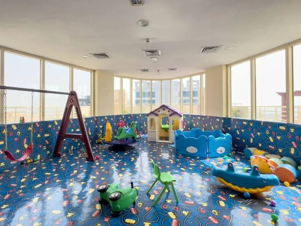 Apartment First Class 2Br Cozy City Retreat Dubai